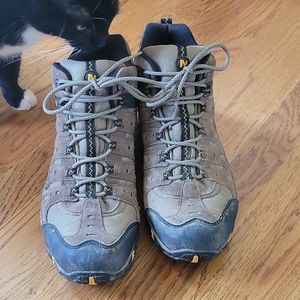 Merrell Accentor II Mid
